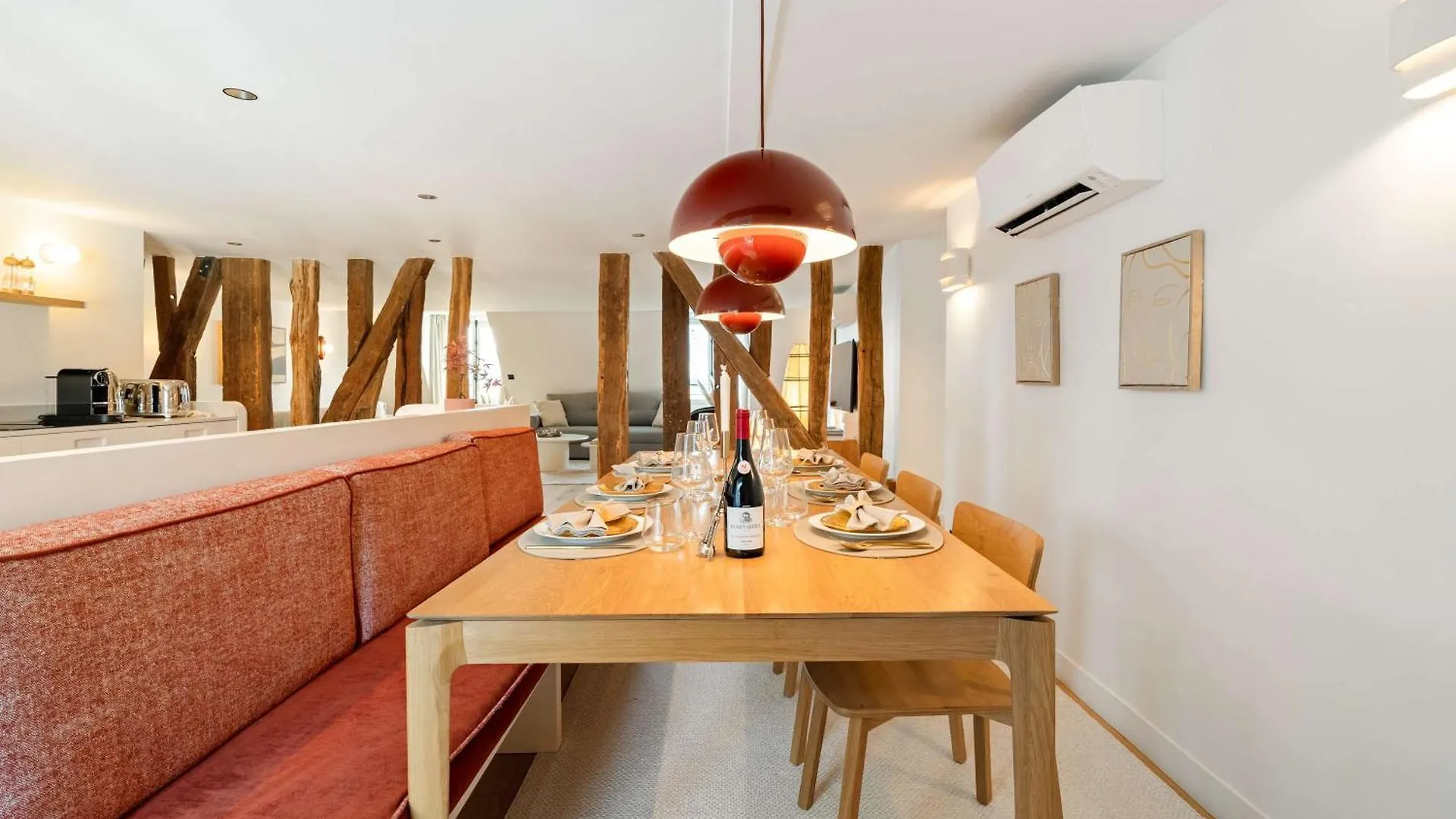 Spacious & Luxurious Apartment Paris