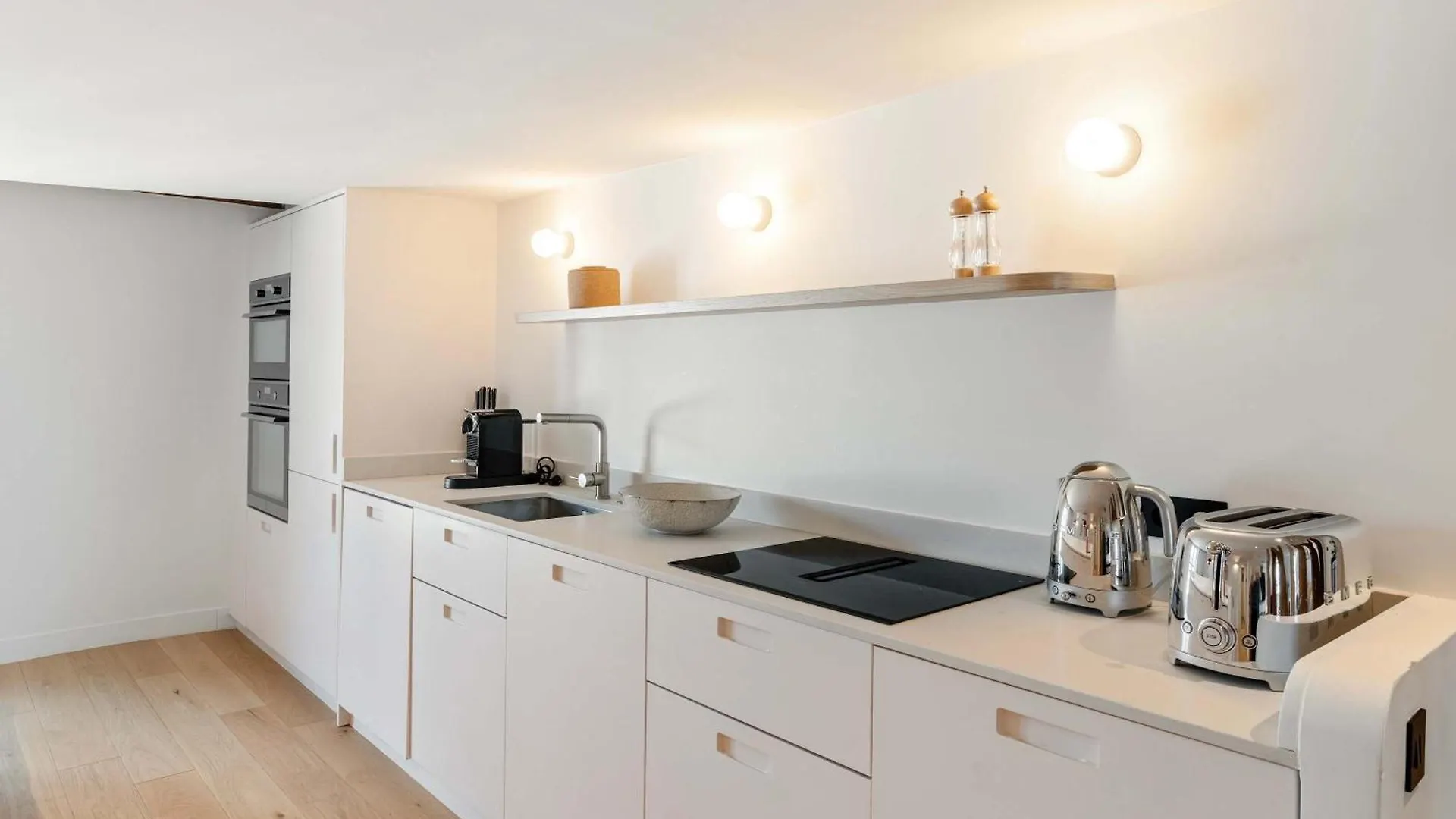 Spacious & Luxurious Apartment Paris